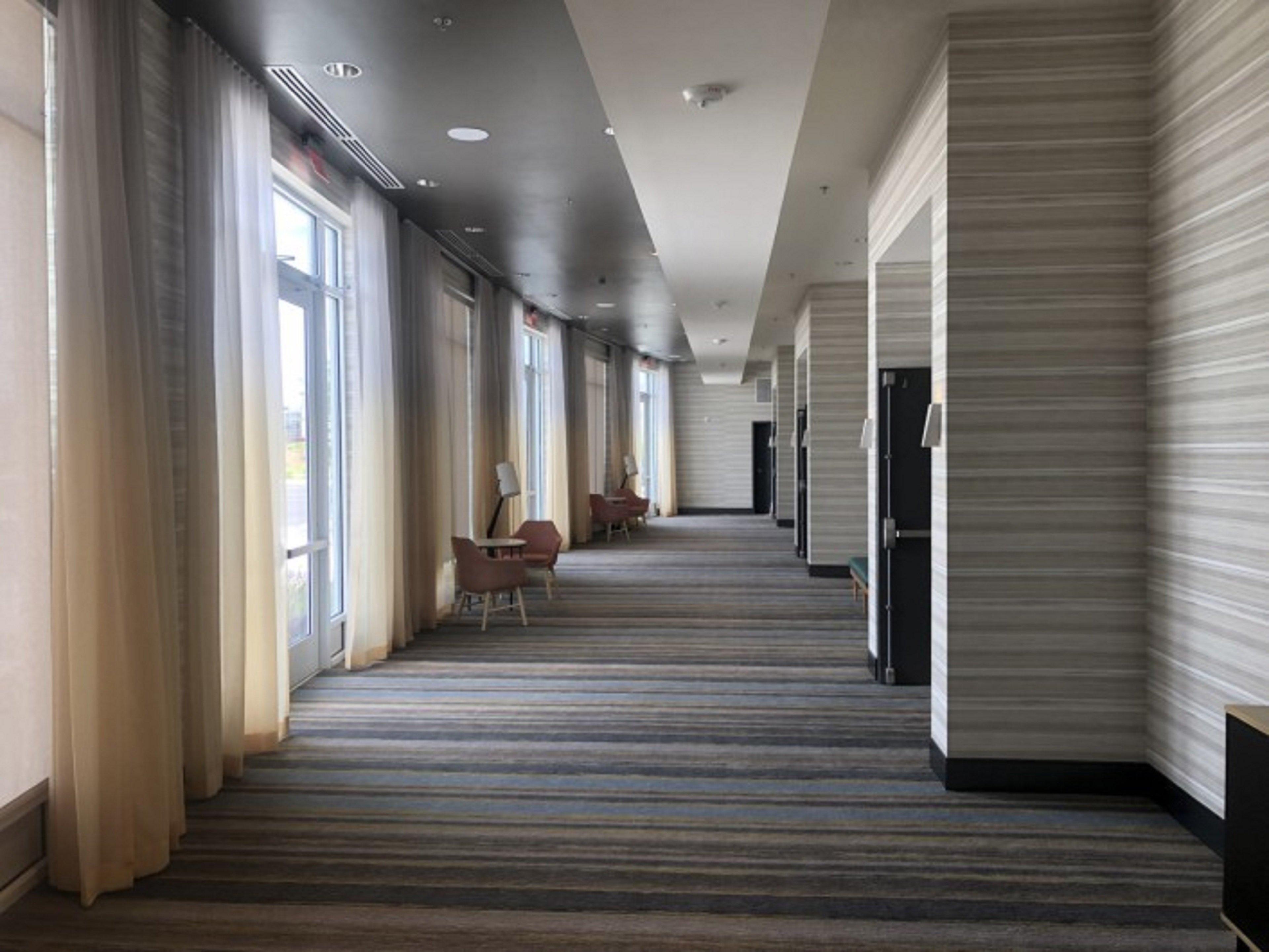 Holiday Inn & Suites - Fayetteville W-Fort Bragg Area By Ihg Ngoại thất bức ảnh